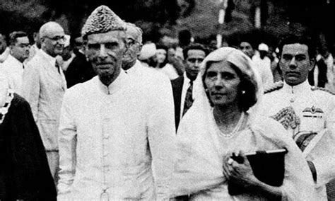  Przygotowanie do niepodległości: Zwycięstwo w Bangladezhu - Odkrycie Fatimah Jinnah