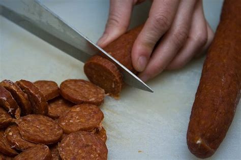 Where Does Pepperoni Come From Animal: A Journey Through Culinary Myths and Realities